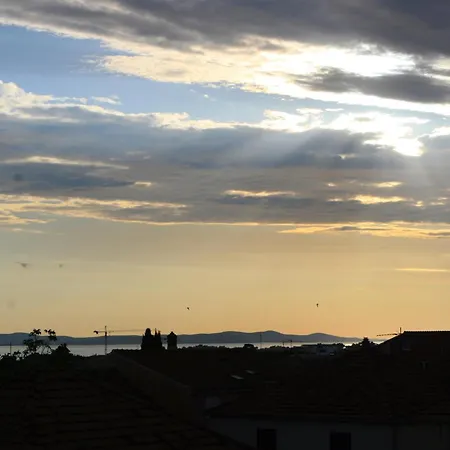 Апартаменти Eco Friendly Artemisia *