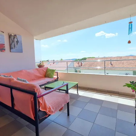 Eco Friendly Artemisia Apartmán *