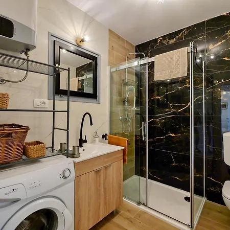 Eco Friendly Artemisia *