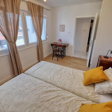 Appartement Eco Friendly Artemisia Zadar